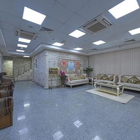 Platinium Hotel Apartments Seeb Exterior foto