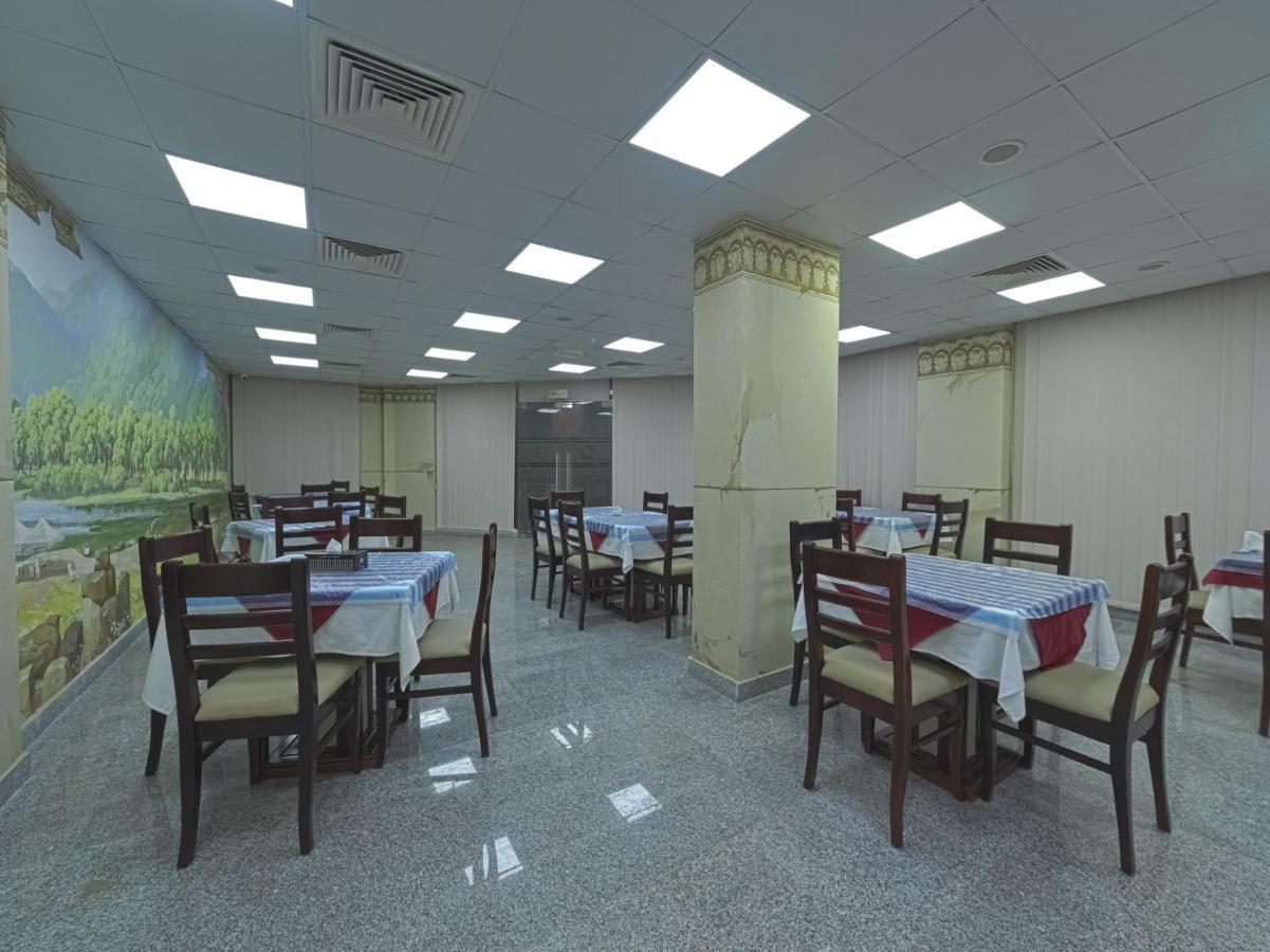 Platinium Hotel Apartments Seeb Exterior foto