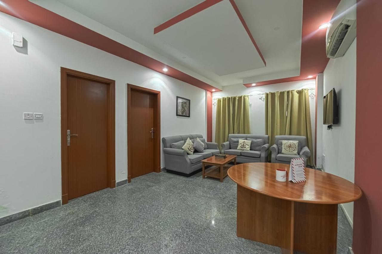 Platinium Hotel Apartments Seeb Exterior foto